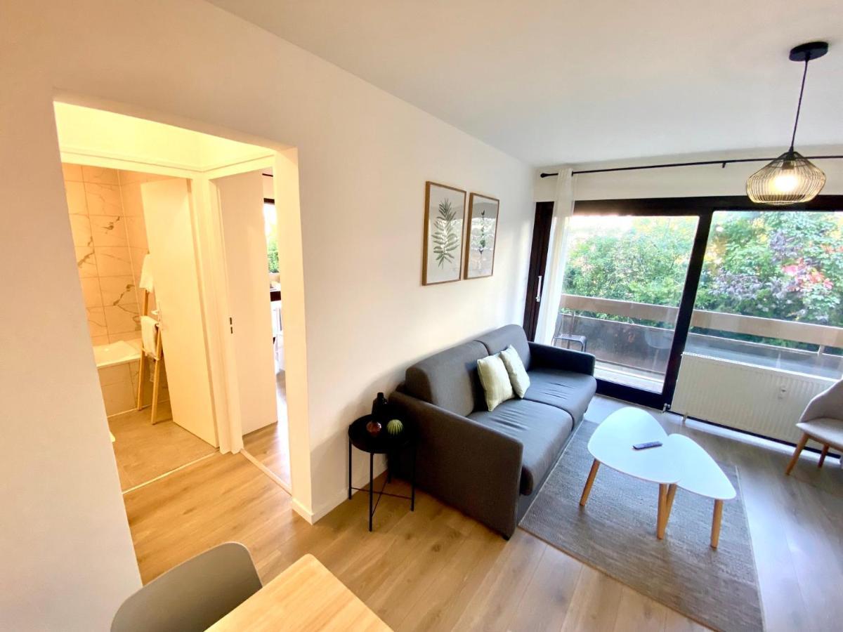 Sobnb- Rue Jura Appartement Au Calme, Neuf Proche Douane 安姆比利 外观 照片